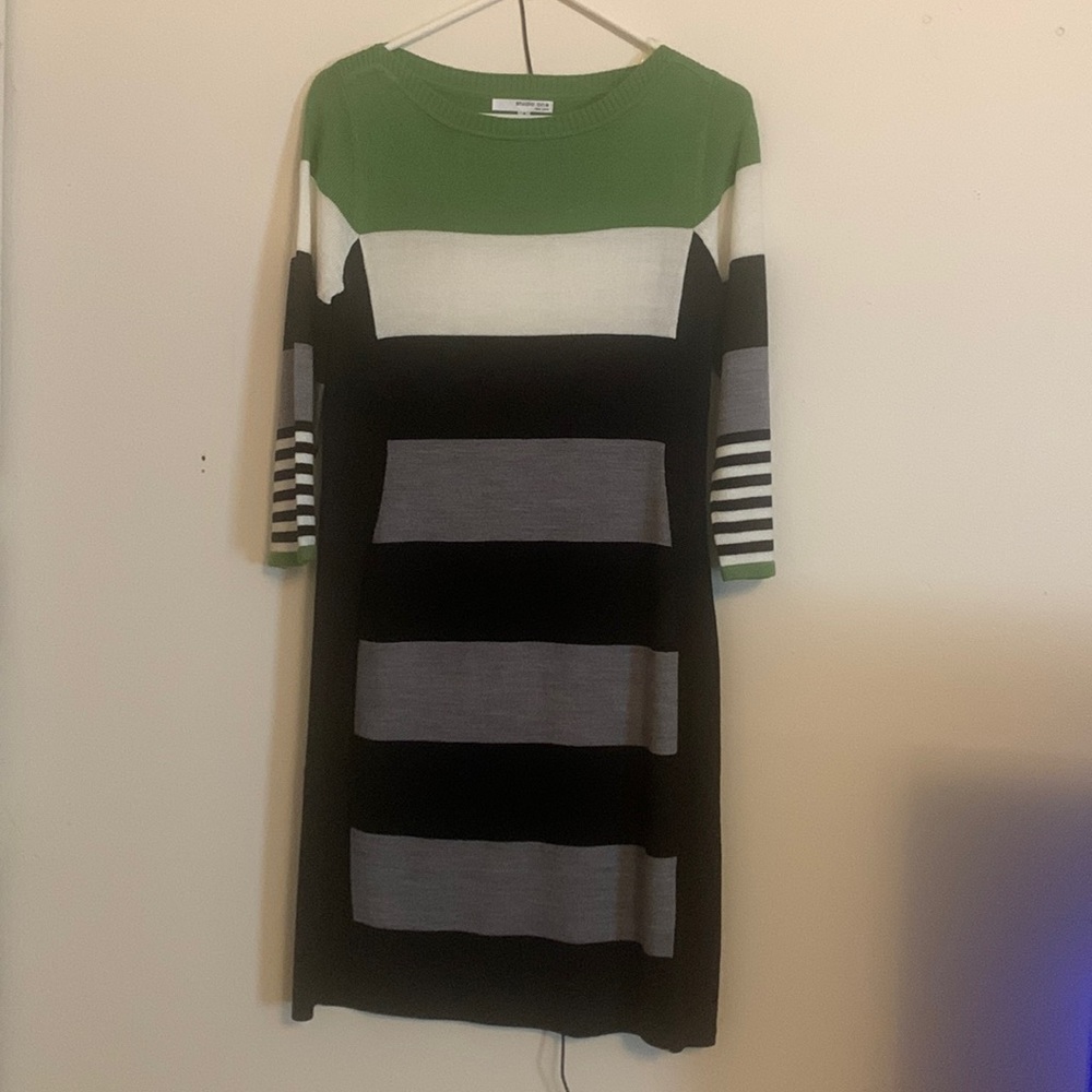 Knee length sweater dress, green, black, white and gray